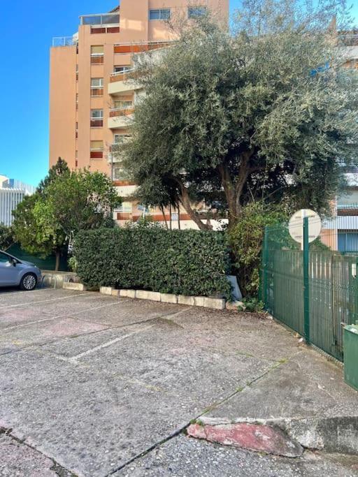 Studio 4 Couchages A 12 Min De La Plage A Pied Avec Wifi, Le Parking, Linge De Lits, Et Serviettes Sont En Option Antibes Exterior foto